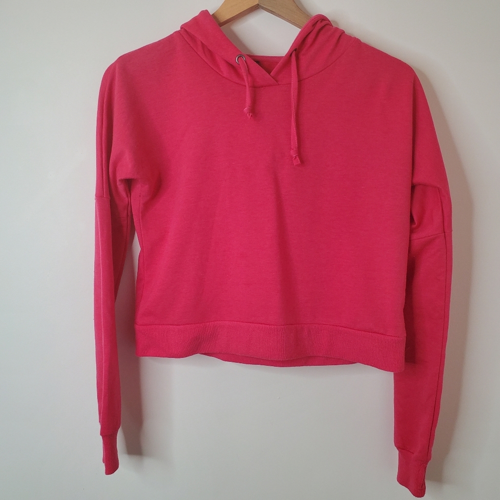 SWS | Long Sleeve Top w/ Drawstring Hood